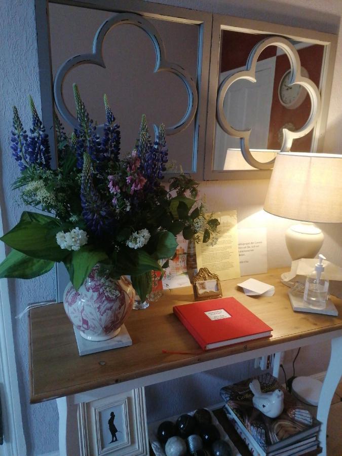 Bed&Breakfast Wagner "Im Alten Pfarrhaus" Neuruppin Dış mekan fotoğraf