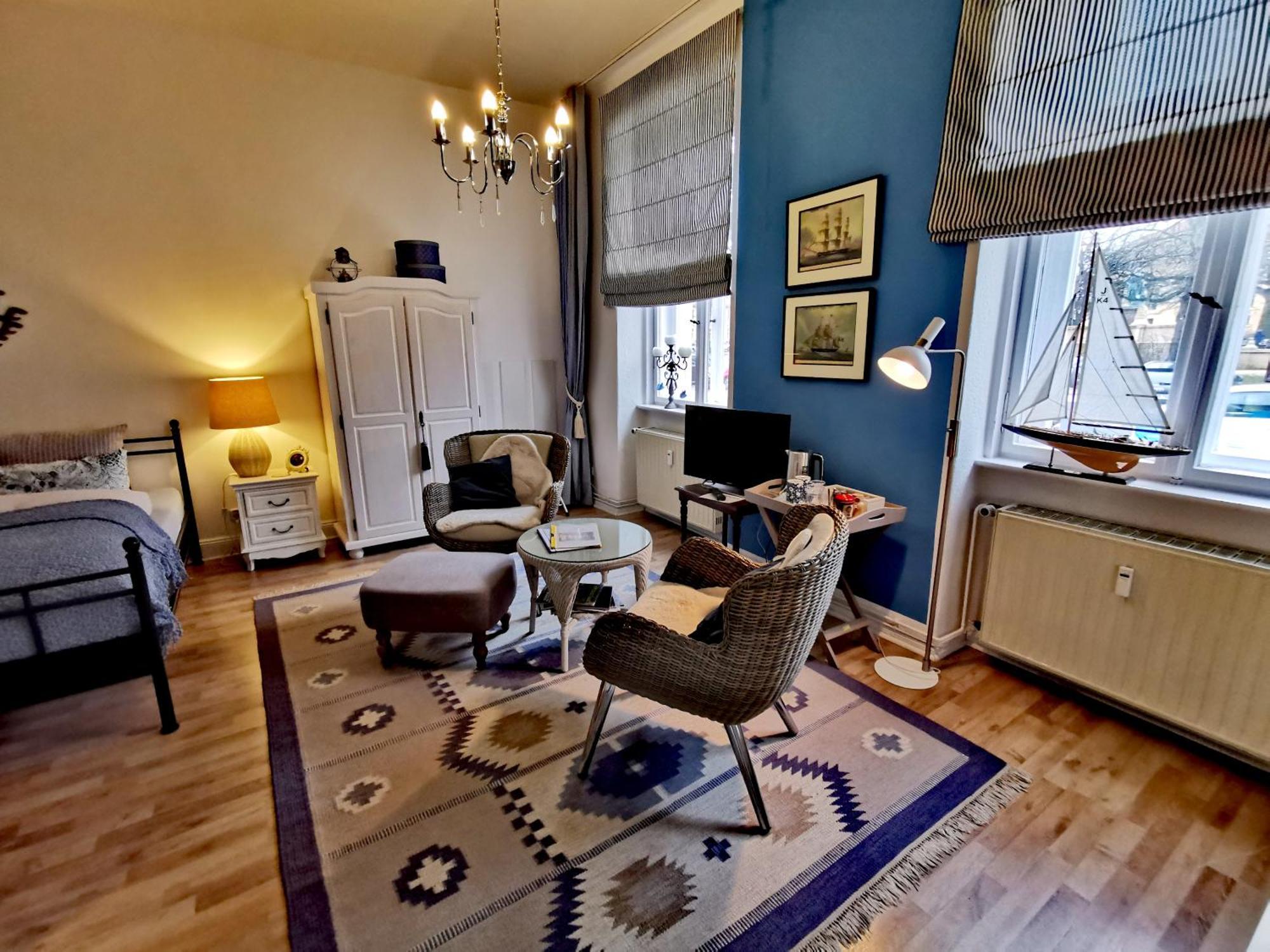 Bed&Breakfast Wagner "Im Alten Pfarrhaus" Neuruppin Dış mekan fotoğraf